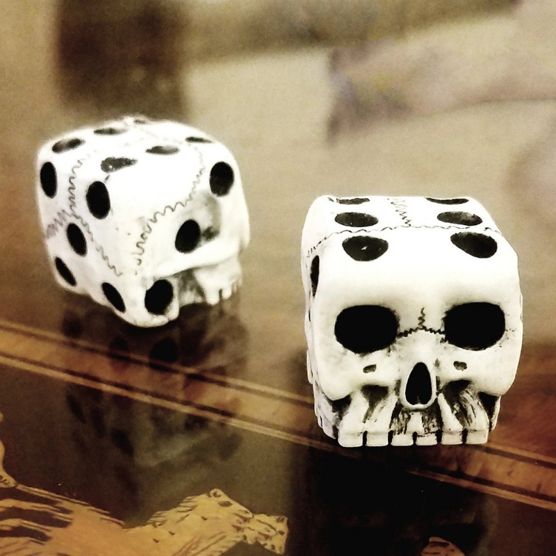 Halloween White Skull Resin Di - Party Games No Equipment recension och pris